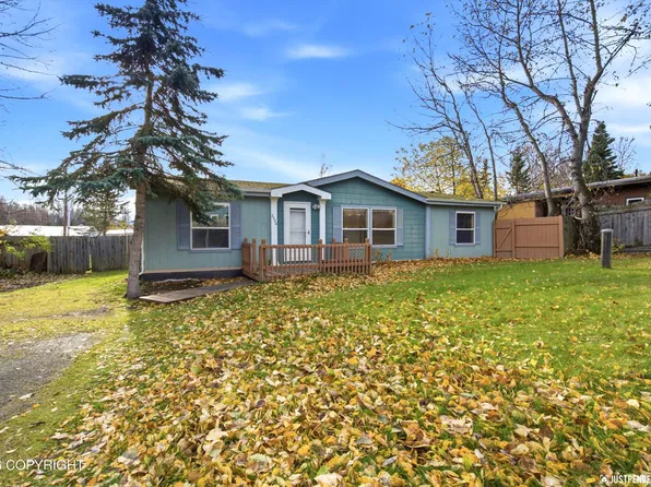 3326 Staysail Dr, Anchorage, AK 99516