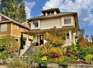 216 29th Ave S, Seattle, WA 98144