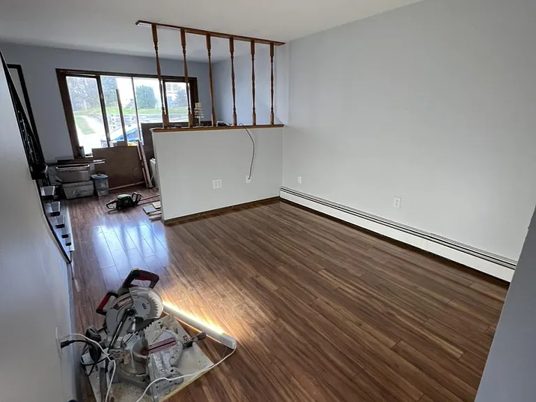 10 Ridge St — Photo 6