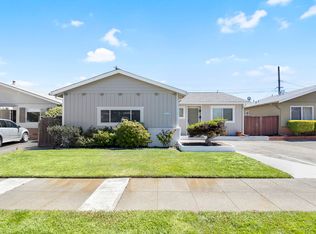 1020 Azalea Dr, Alameda, CA 94502