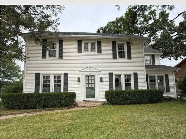 1263 North Parker Drive, Janesville, WI 53545