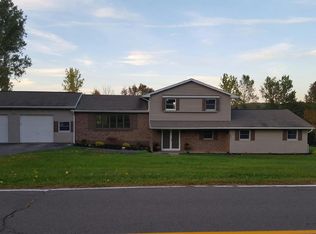 691 Orange Rd, Dallas, PA 18612