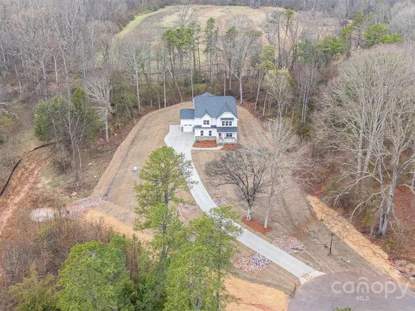 558 Edmunds Ln #41, Clover, SC 29710