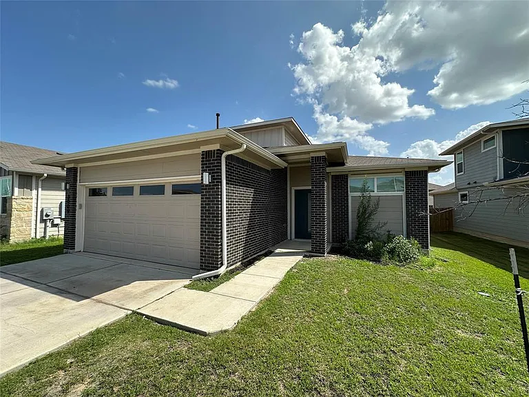 3009 Egan Dr — Photo 11