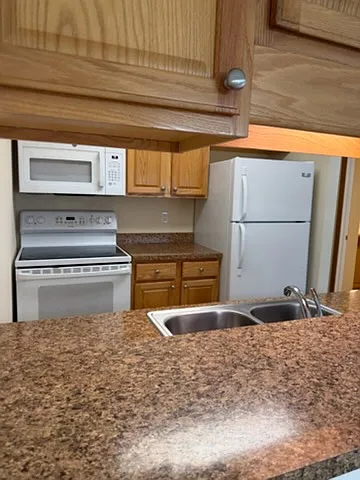 130 Daleview Drive — Photo 4