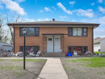 5830 2nd St NE, Fridley, MN, 55432