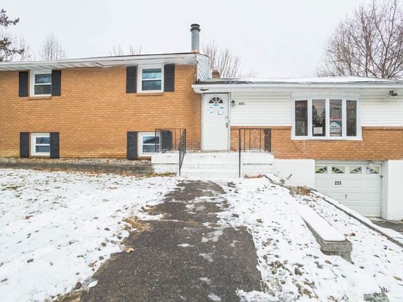 5th image of 225 Edjewood Dr
