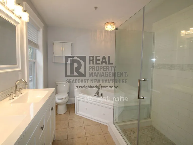 586 Central Ave — Photo 15