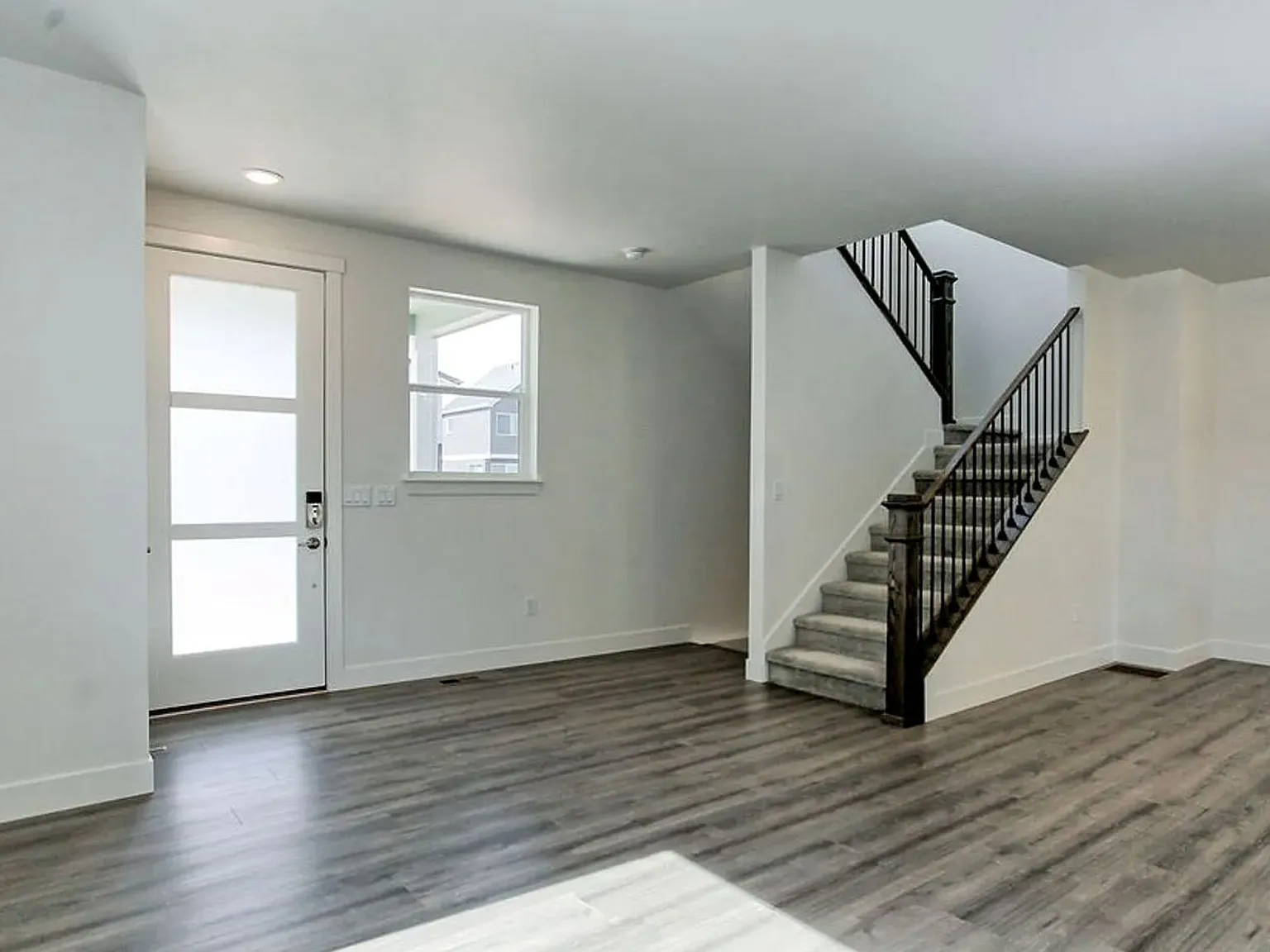 4924 Brule Dr — Photo 4