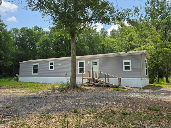 195 County Road 4675, Fred, TX 77616