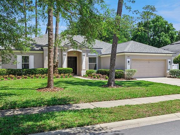 4th image of 303 Pinestraw Cir