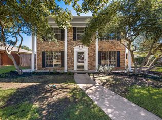 2404 Heather Hill Ln, Plano, TX 75075