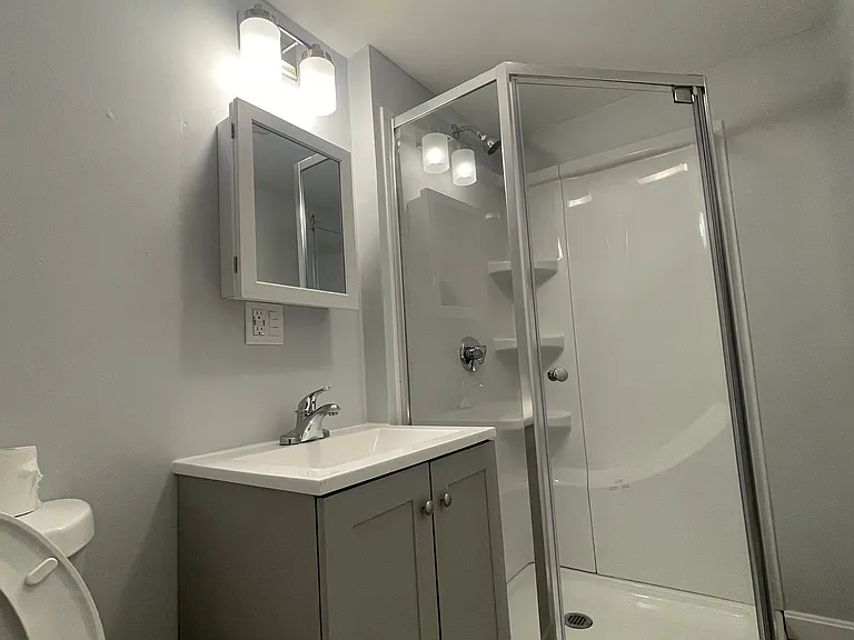 311 Union St #1N — Photo 4