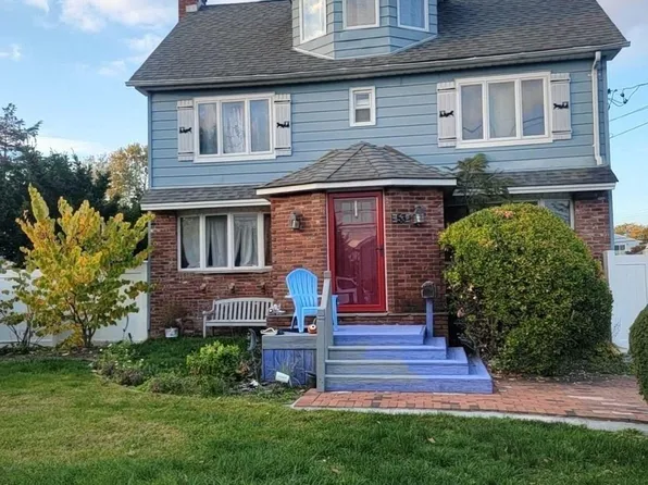 53 Cornwell Avenue, Baldwin, NY 11510