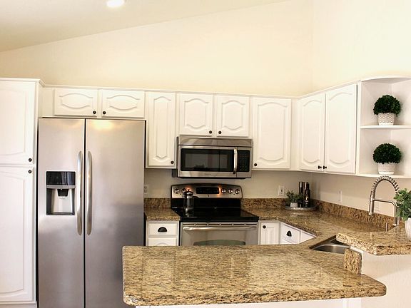 5th image of 13532 N 92nd Way