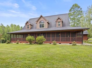 889 Nine Times Rd, Pickens, SC 29671