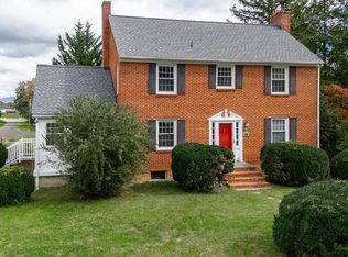 2061 Chase Ave, Waynesboro, VA 22980