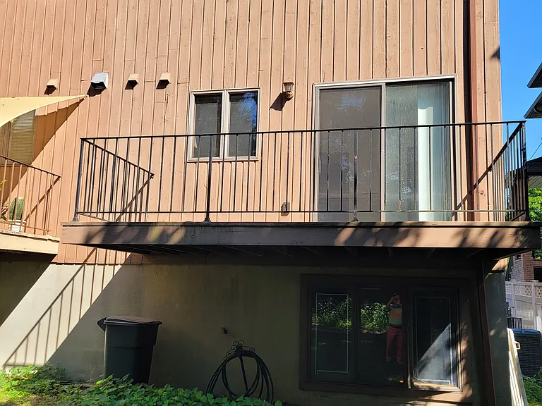 1643 Maple St #1643 — Photo 24