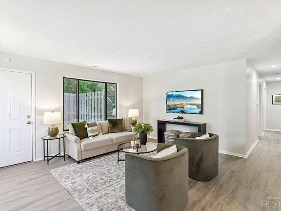 5th image of 2151 Lincoln Ave