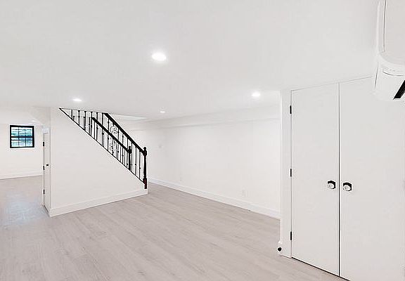 3rd image of 92 Cornelia St #1B
