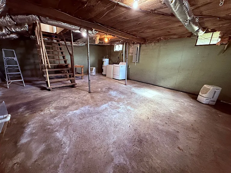 1617 Kennedy Ave — Photo 12