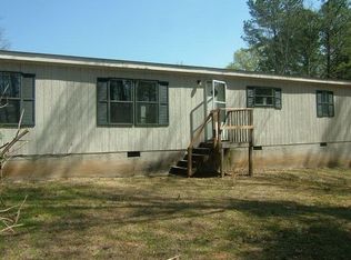 1009 Manning Gin Rd, Winder, GA 30680