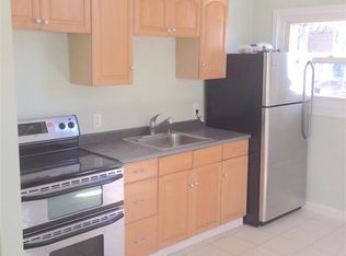 6 Almy St #1ST, Providence, RI 02909