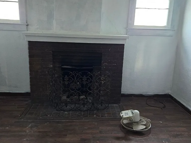 431 Elm St — Photo 3
