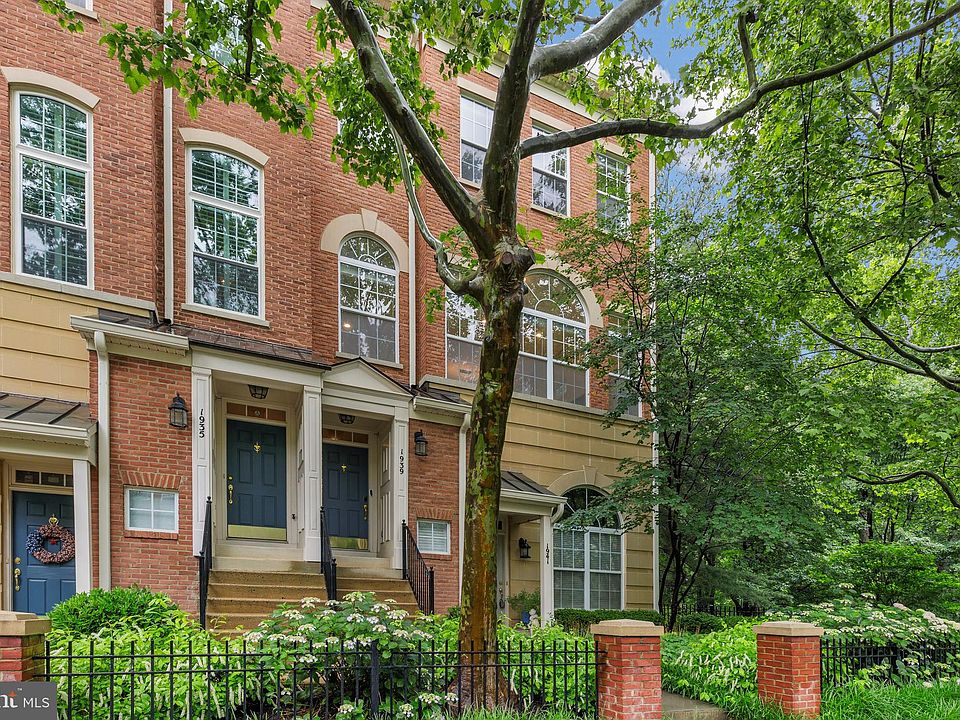 1939 Crescent Park Dr 101B, Reston, VA 20190 Zillow