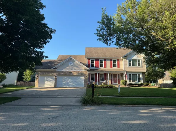 802 Arrowwood Dr, Oswego, IL 60543
