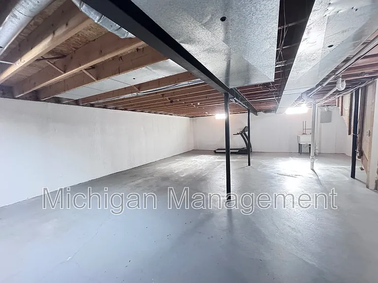 173 Algansee Dr — Photo 47