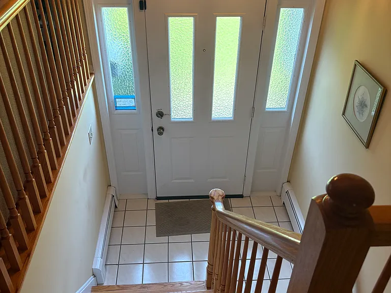 254 Manor Blvd — Photo 4