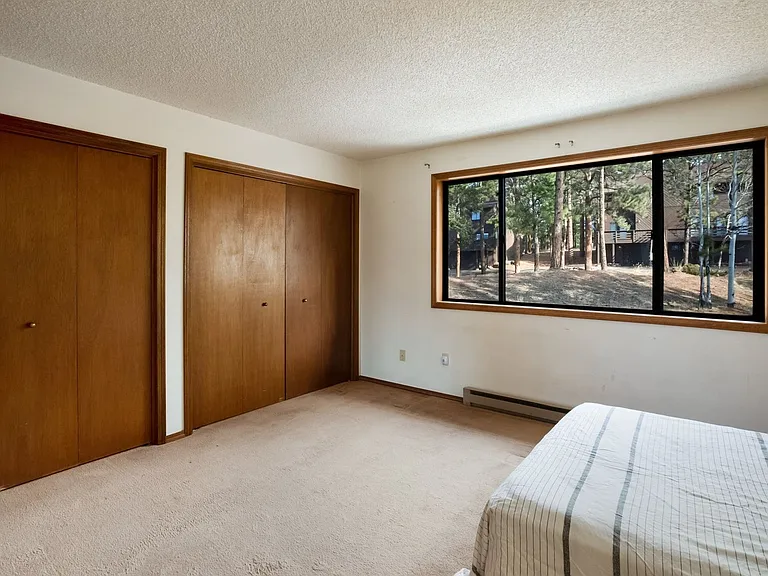 590 Greenway Ct #A — Photo 25