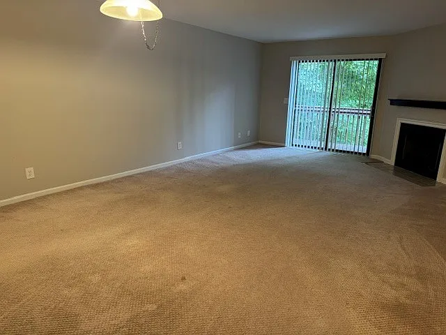 11869 Sycamore Dr #33 — Photo 8