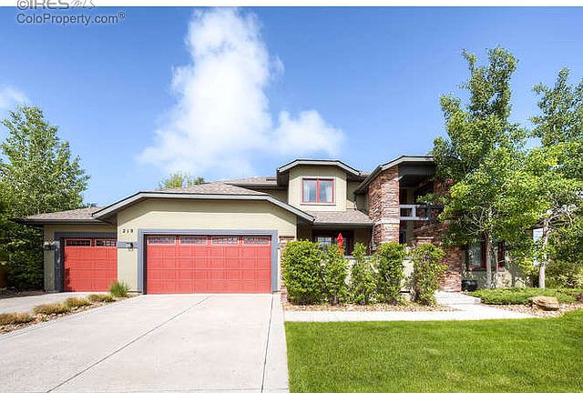 219 Meadow View Pkwy