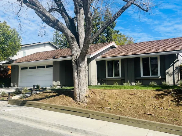 2251 Knollcrest Pl, Westlake Village, CA 91361