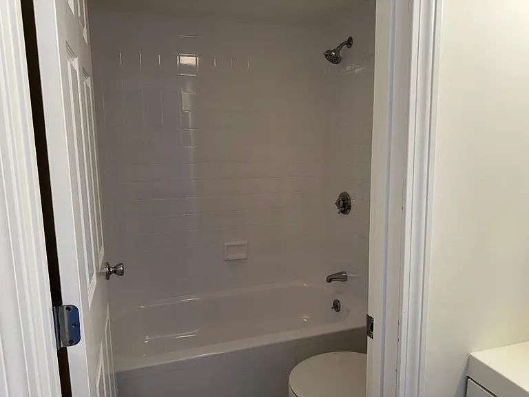 289 Elm St #61 — Photo 11