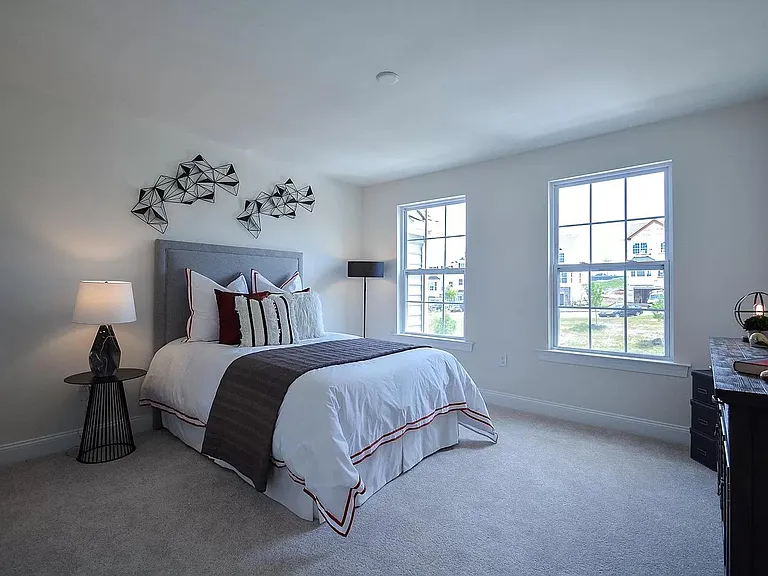 133 Woodwinds Dr — Photo 26