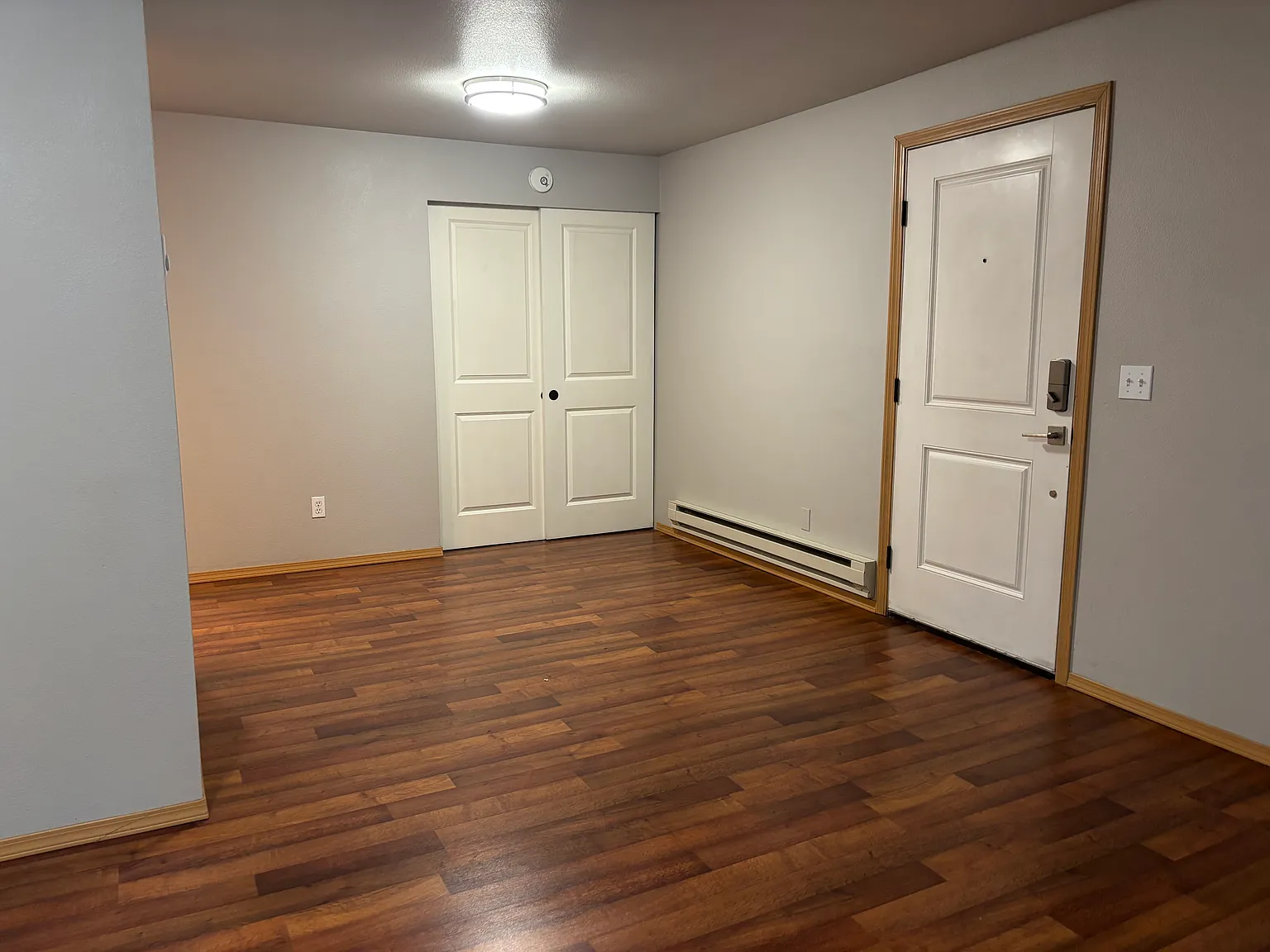 Elk Run Apartments — Photo 3