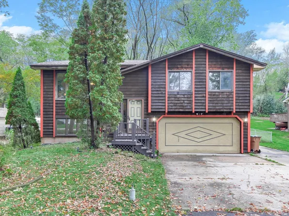 162 Quehl Ave N, Lakeland, MN 55043