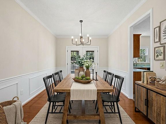 4th image of 829 Penncross Dr