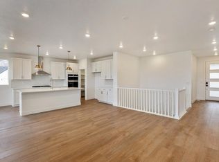 1033 E 250 S #18, Salem, UT 84653