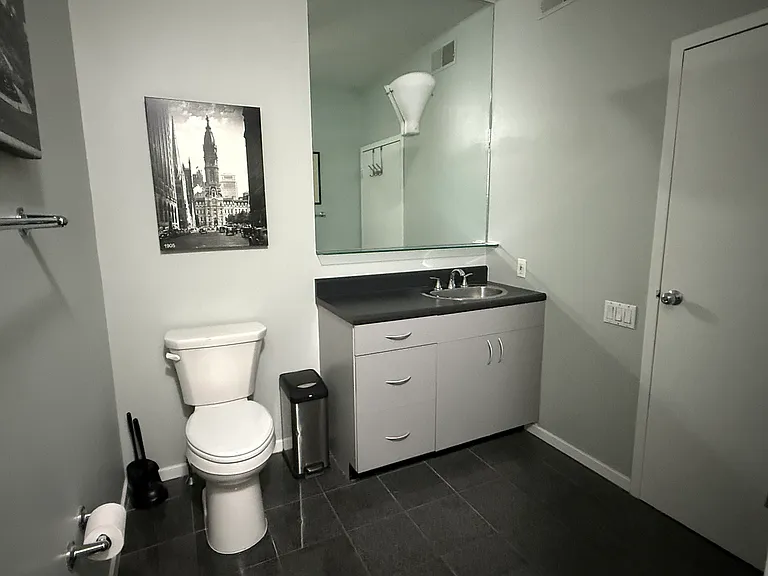 182 Gay St #202 — Photo 10