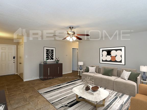 4th image of 1318 Colony Dr