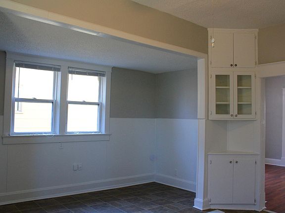 3rd image of 17 N Ferree St
