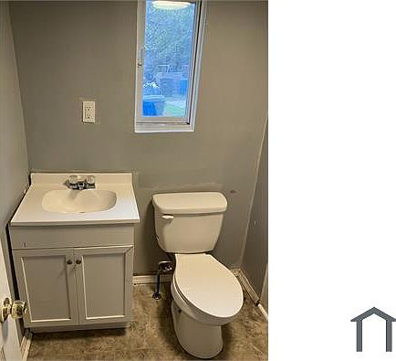 5th image of 228 Boswell St