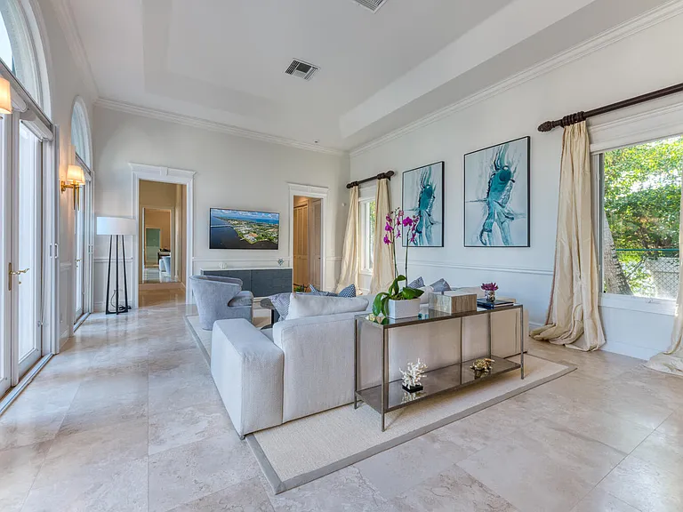 2258 Ibis Isle Rd E — Photo 6