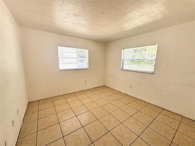 1229 Kennedy Rd #43 — Photo 8