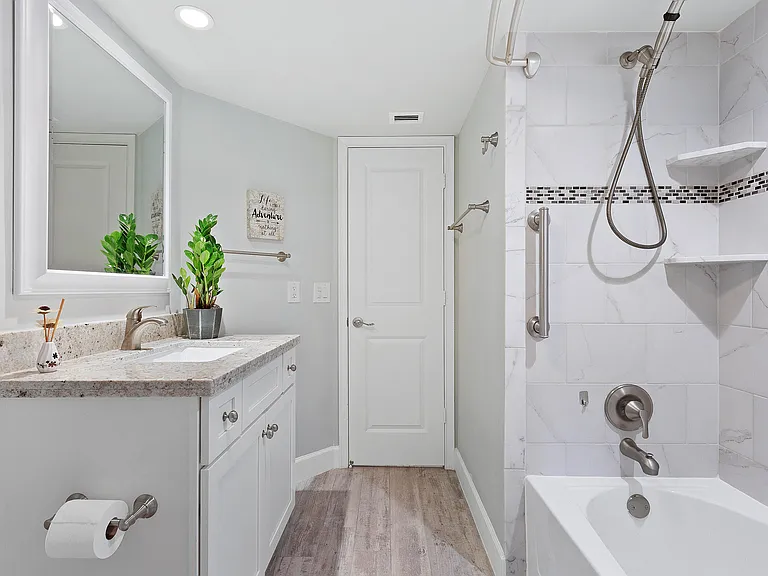 204 Sea Oats Dr #D — Photo 18