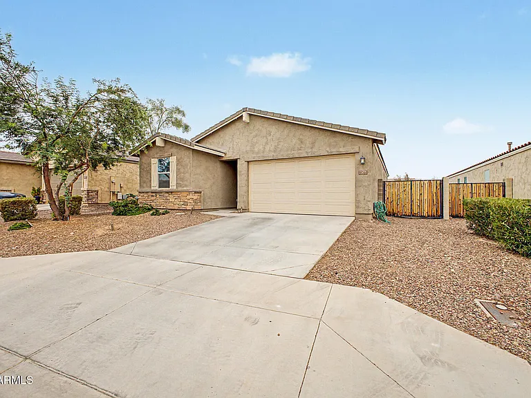 18368 W Puget Ave — Photo 2
